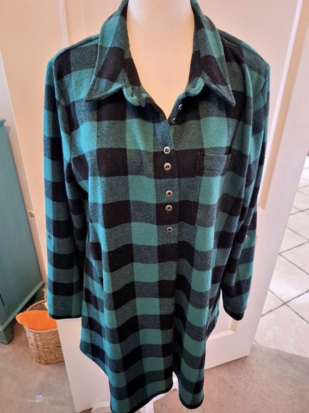 Soft Surroundings Checkered Button Front Top in Geeen & Black